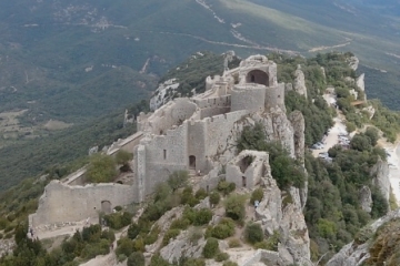 une partie du chateau vu du haut.jpg