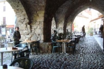 La halle de Nant